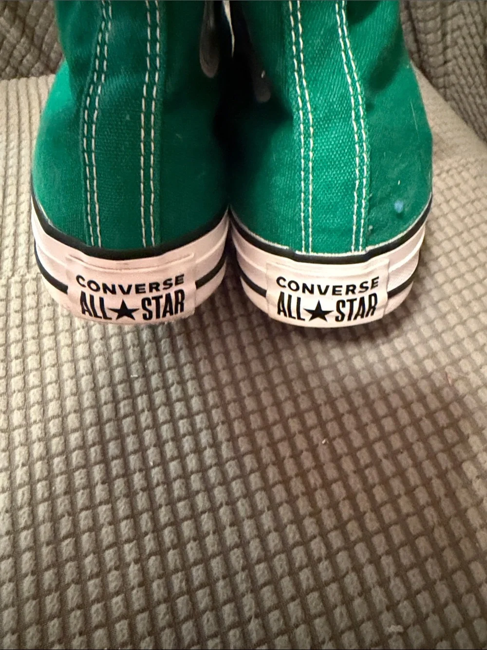 Converse Chuck Taylor Hi top.  Green Mens 4. Womens 6